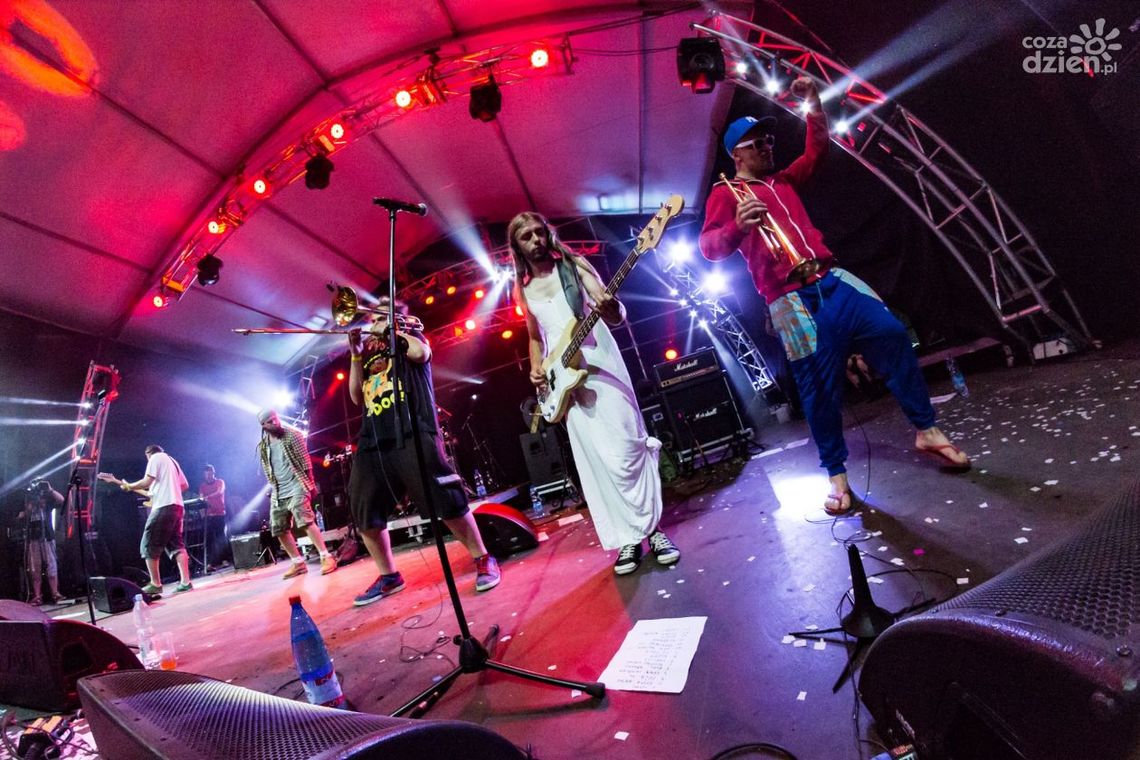 Alicetea przedstawia nowy album „Idylla