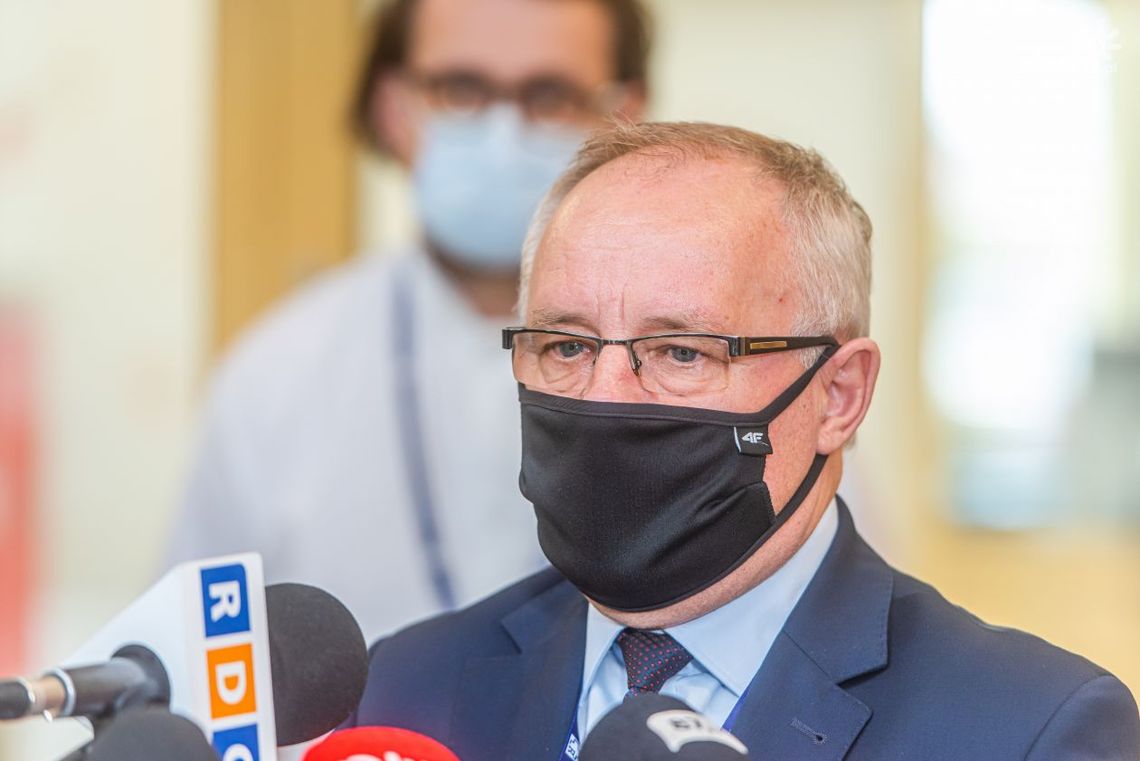 Andrzej Cieślik zapewnia, że pracuje legalnie Andrzej Cieślik zapewnia, że pracuje legalnie