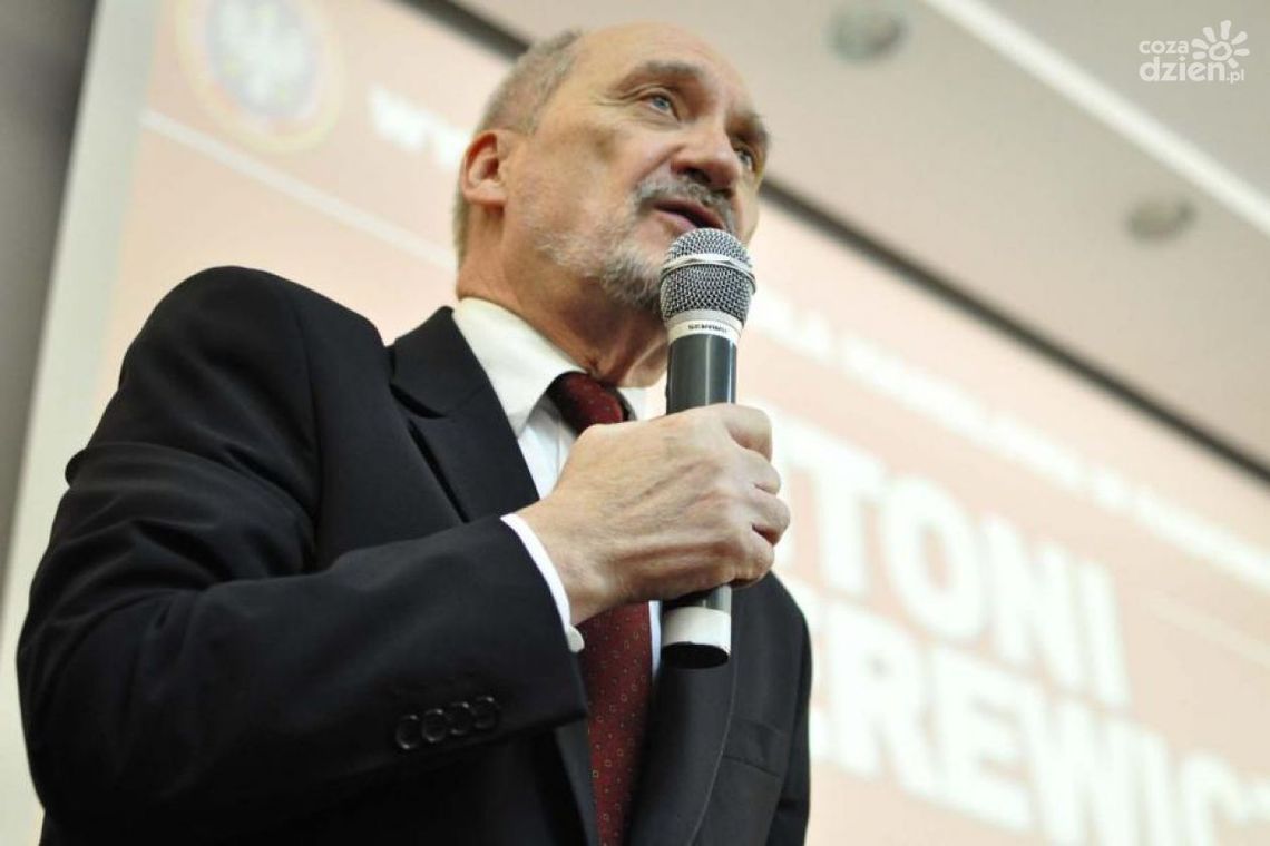 Antoni Macierewicz w Radomiu o katastrofie smoleńskiej