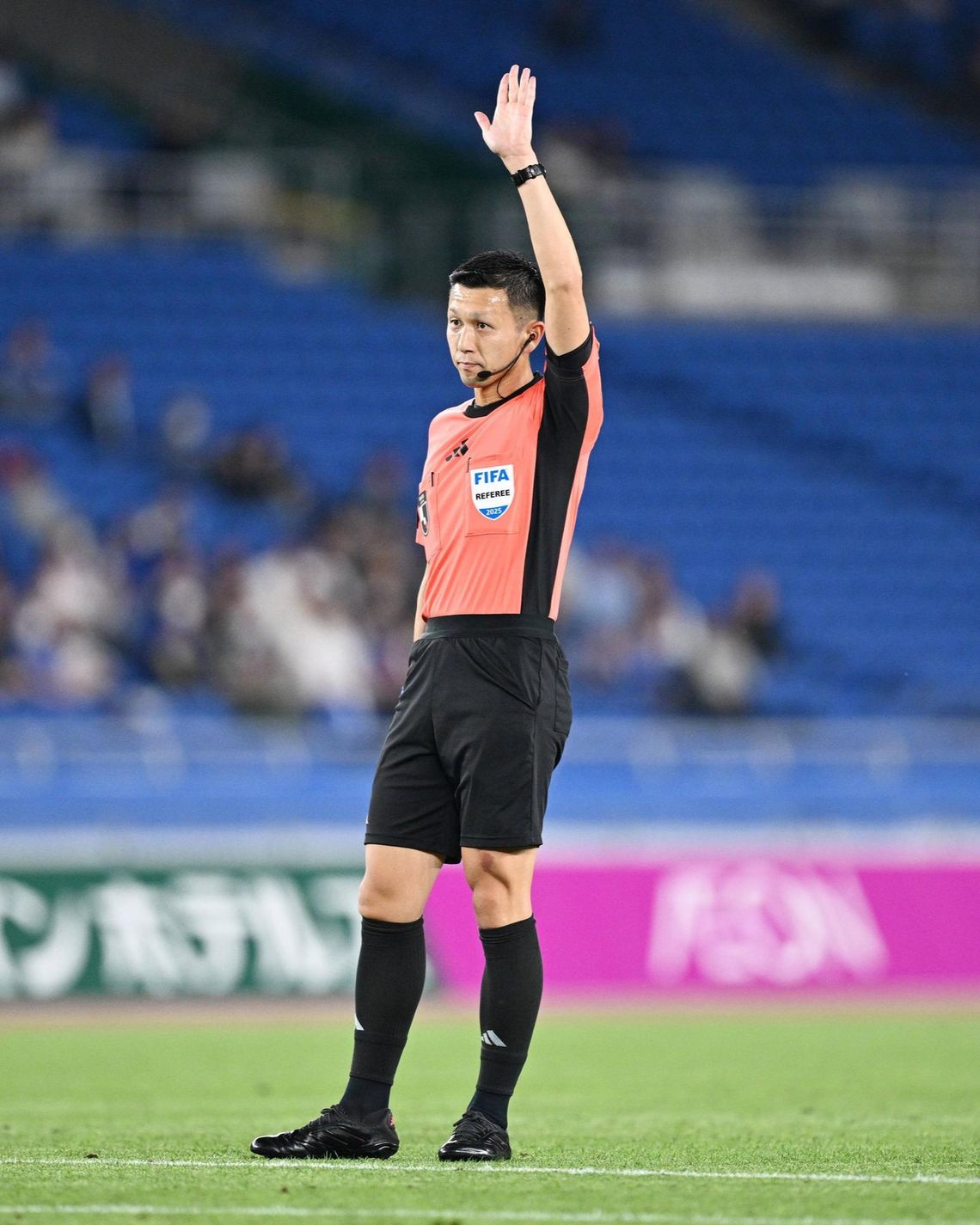 Arbiter z Japonii w roli głównej. Znamy sędziów meczu Radomiaka z Motorem