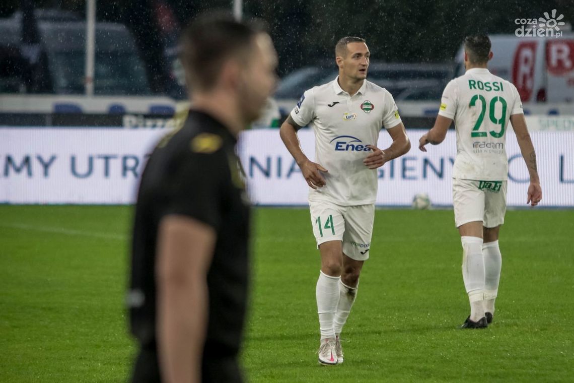 Arbiter z Zabrza poprowadzi pucharowy mecz Radomiaka Radom