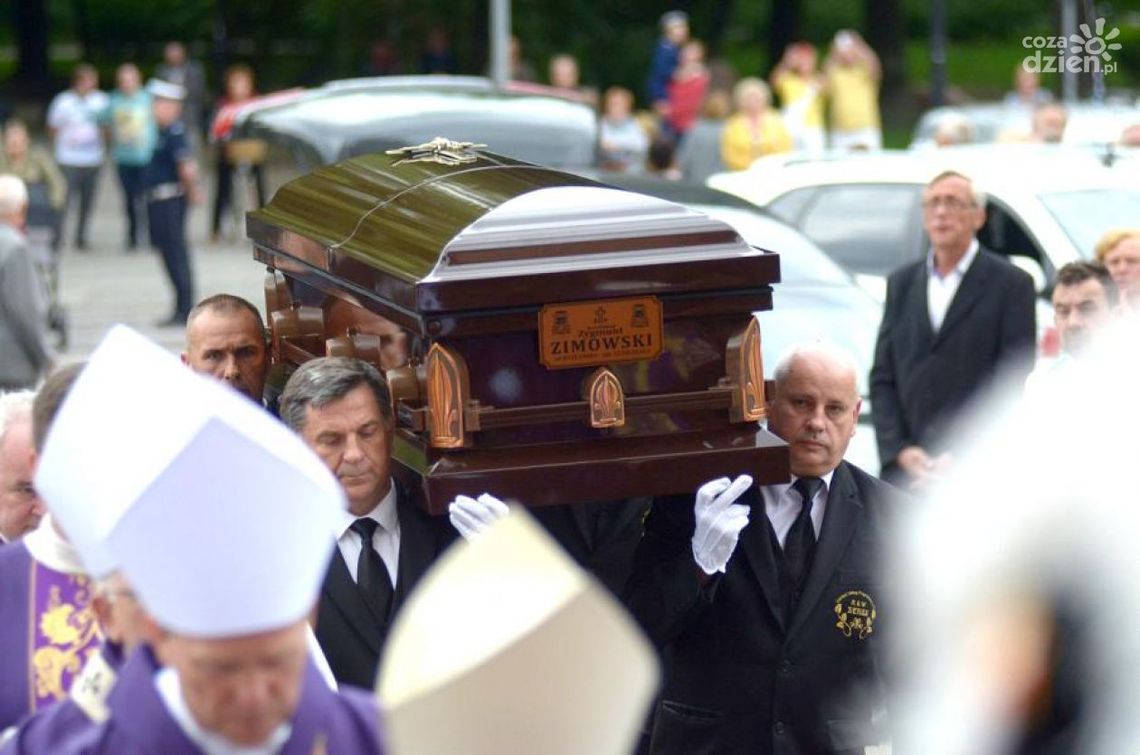 Arcybiskup spoczął w kaplicy Arcybiskup spoczął w kaplicy