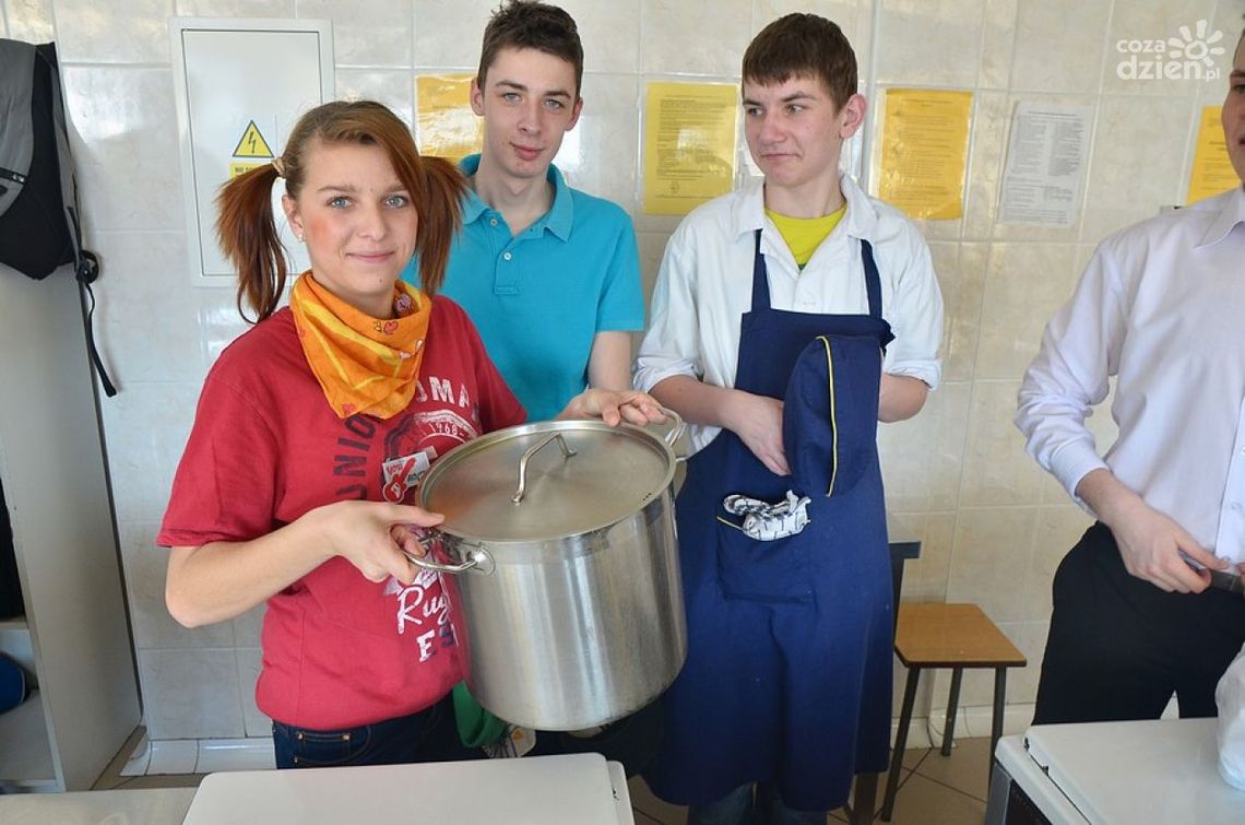 Aromatyczna zupa z bobem najlepsza!