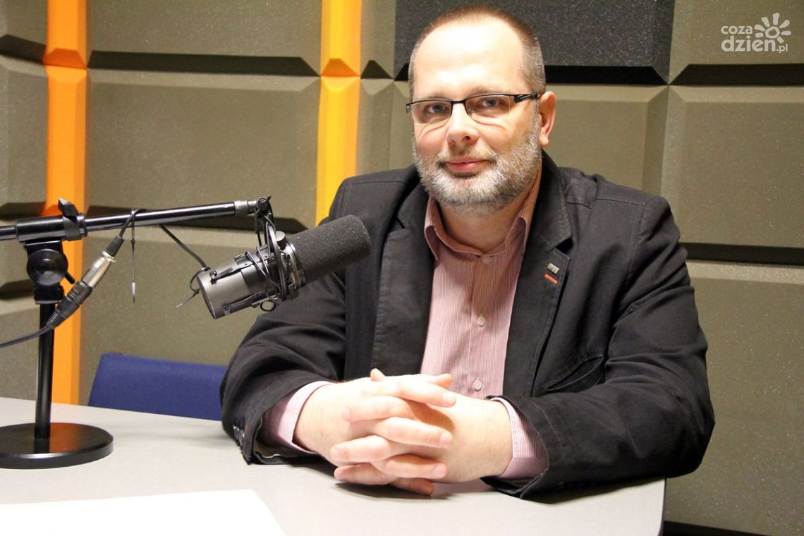 Artur Rudnicki - rozmowa w studiu lokalnym Radia Rekord