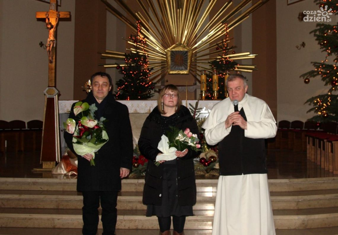 Artyści wsparli budowę Domu Hospicyjnego Artyści wsparli budowę Domu Hospicyjnego