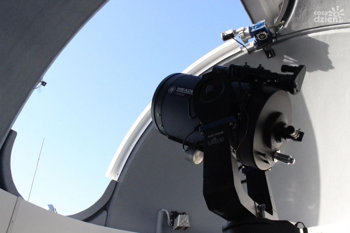 Astrobaza rozpoczyna działalność