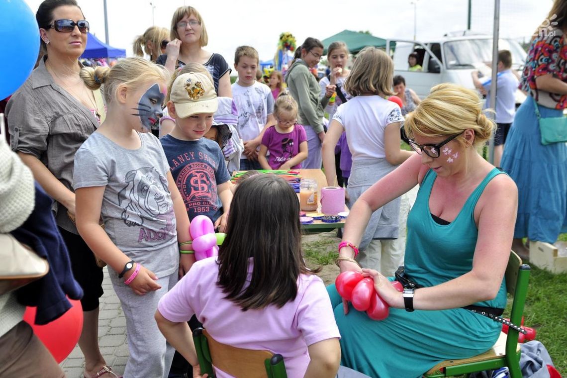 Atrakcje dla dzieci - przedstawienie i festyn