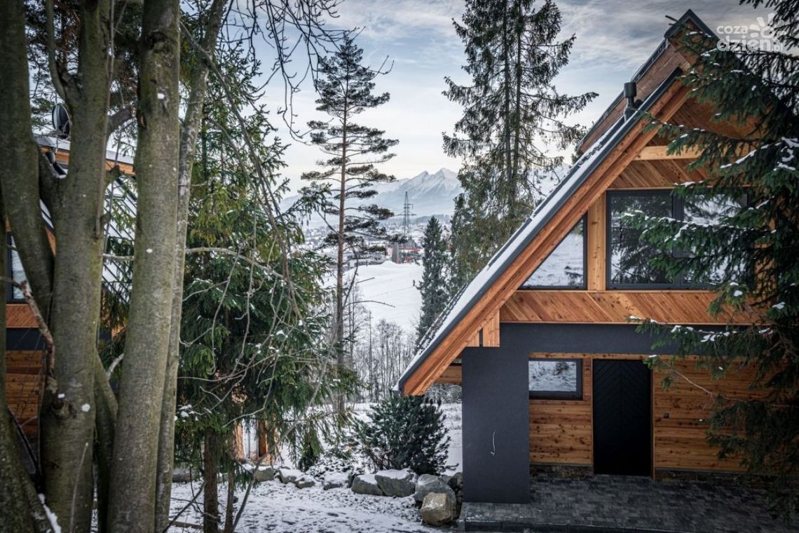 Atrakcje na Sylwestra 2024 w Białce – termy, kuligi i ogniska pod gwiazdami Atrakcje na Sylwestra 2024 w Białce – termy, kuligi i ogniska pod gwiazdami