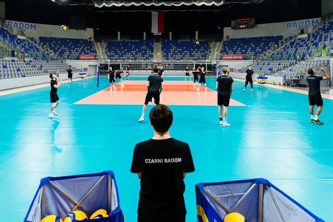 Audyt na finiszu, skład w budowie. Czarni szykują się do nowego sezonu