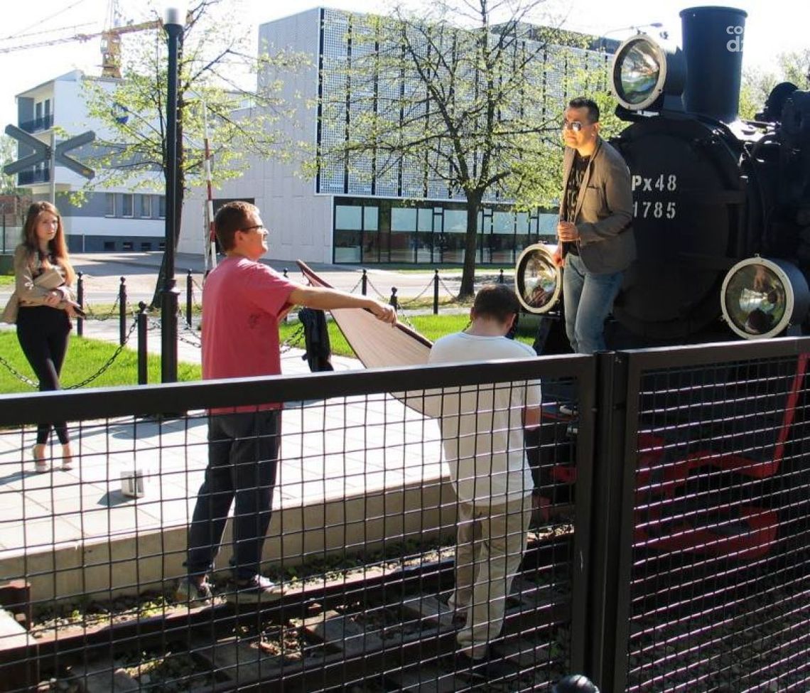 Backstage z planu teledysku Pawła Mosiołka