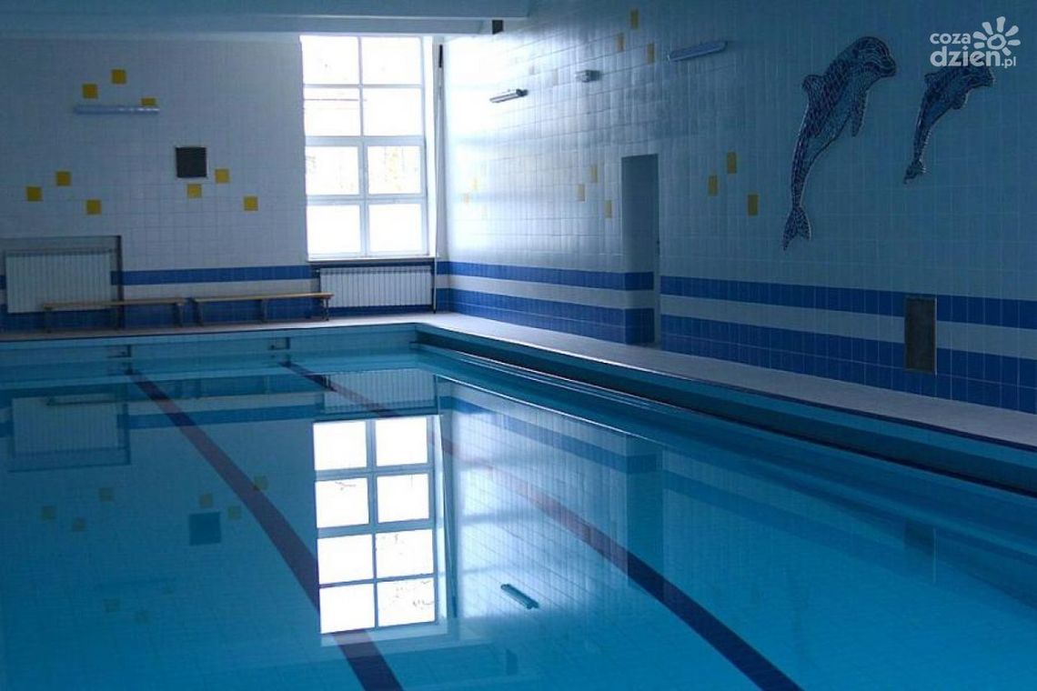 Basen Miejski w Pionkach otwarty 