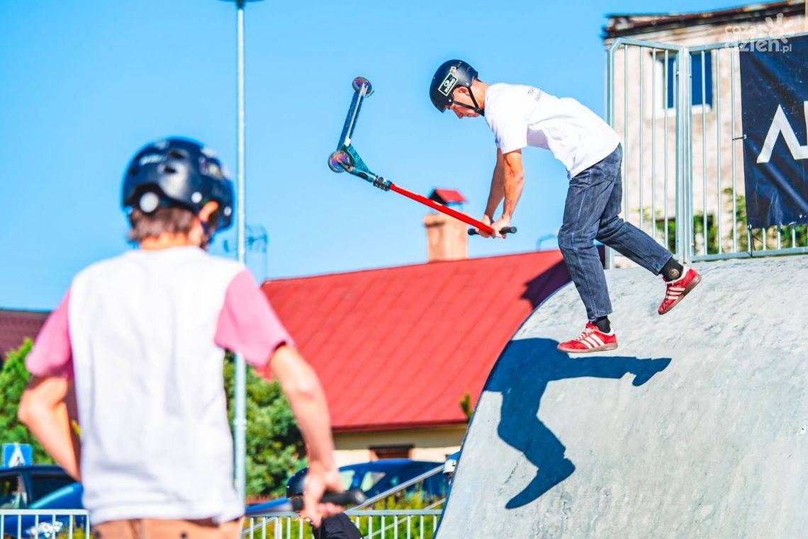 Baza sportowa z dofinansowaniem Baza sportowa z dofinansowaniem