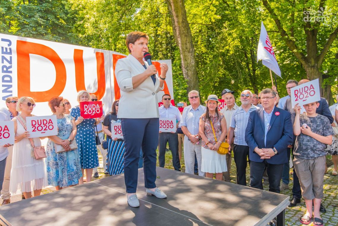 Beata Szydło: Inwestowanie w polską rodzinę to inwestycja w Polskę Beata Szydło: Inwestowanie w polską rodzinę to inwestycja w Polskę