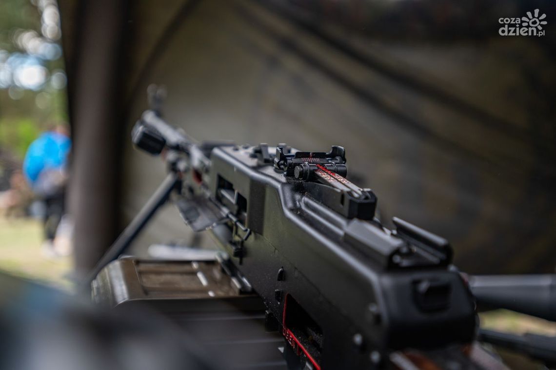 Będą odgłosy wybuchów i wystrzałów. Miasto: „Nie reagować”