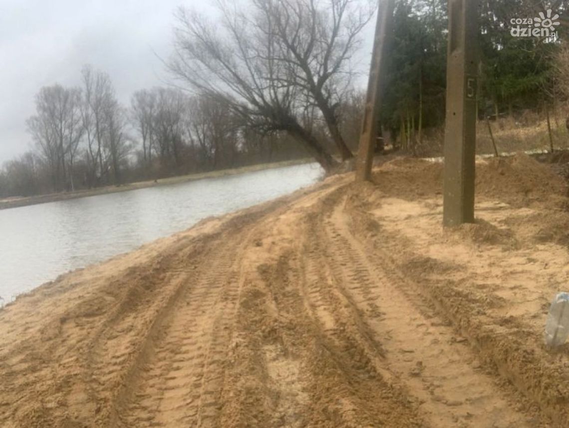 Będzie nowa ścieżka wzdłuż jeziora w Białobrzegach