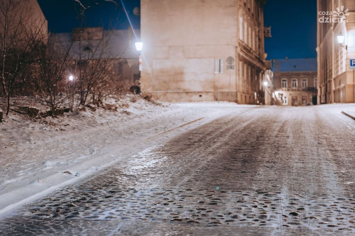 Będzie szklanka na drogach i chodnikach!