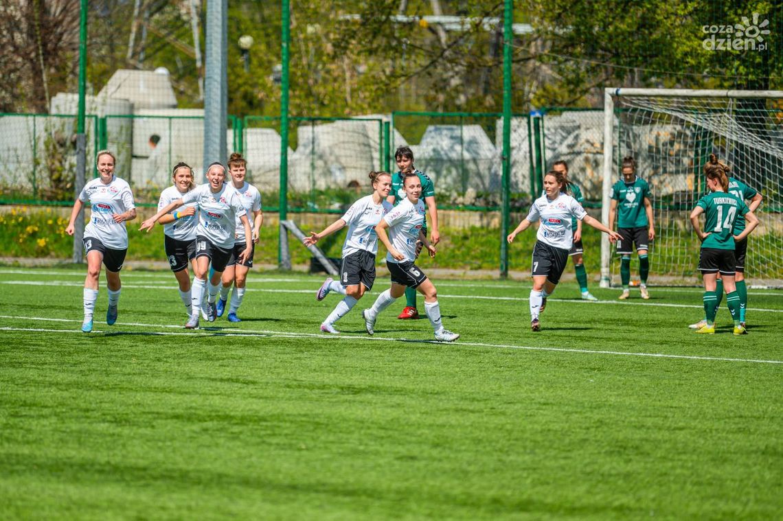 Beniaminek z Radomia postraszył lidera! Punkty pojechały jednak do Katowic