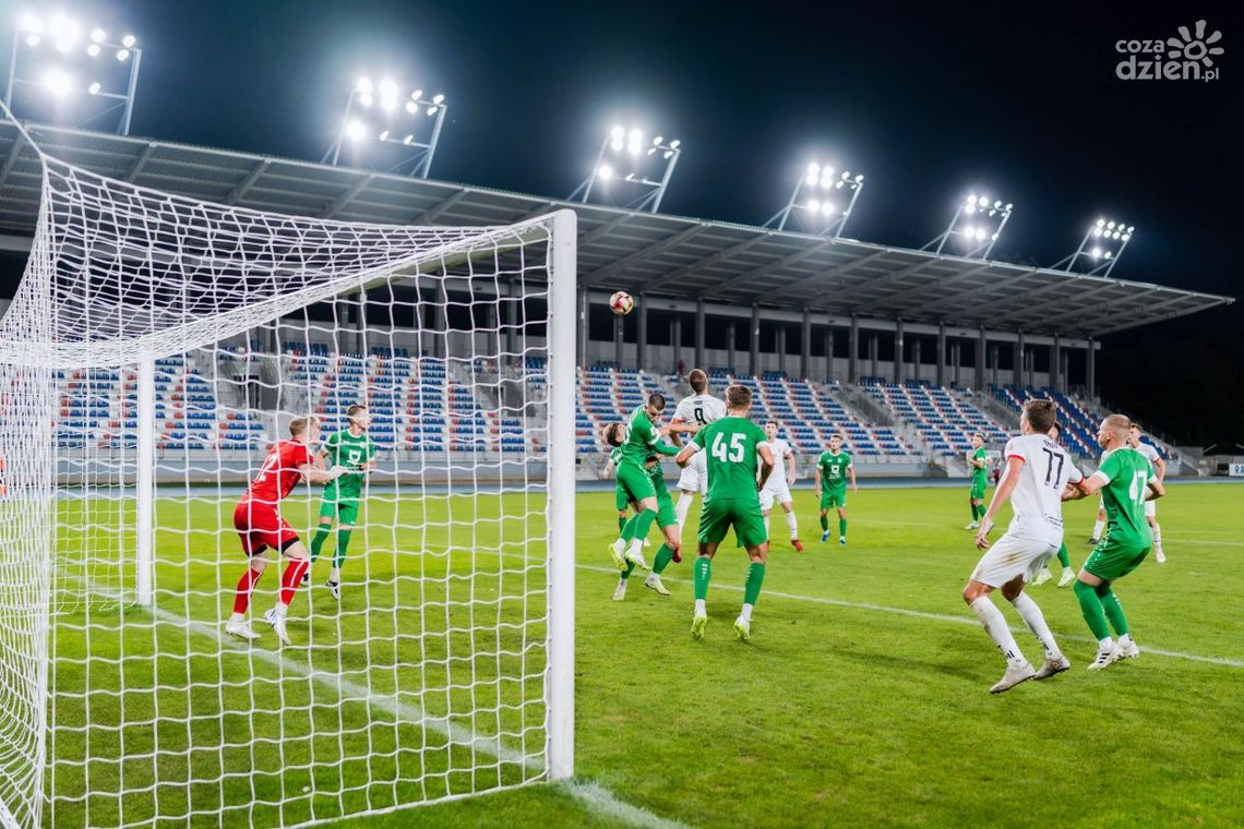 Bezbramkowy remis Broni ze Świtem Nowy Dwór Mazowiecki 