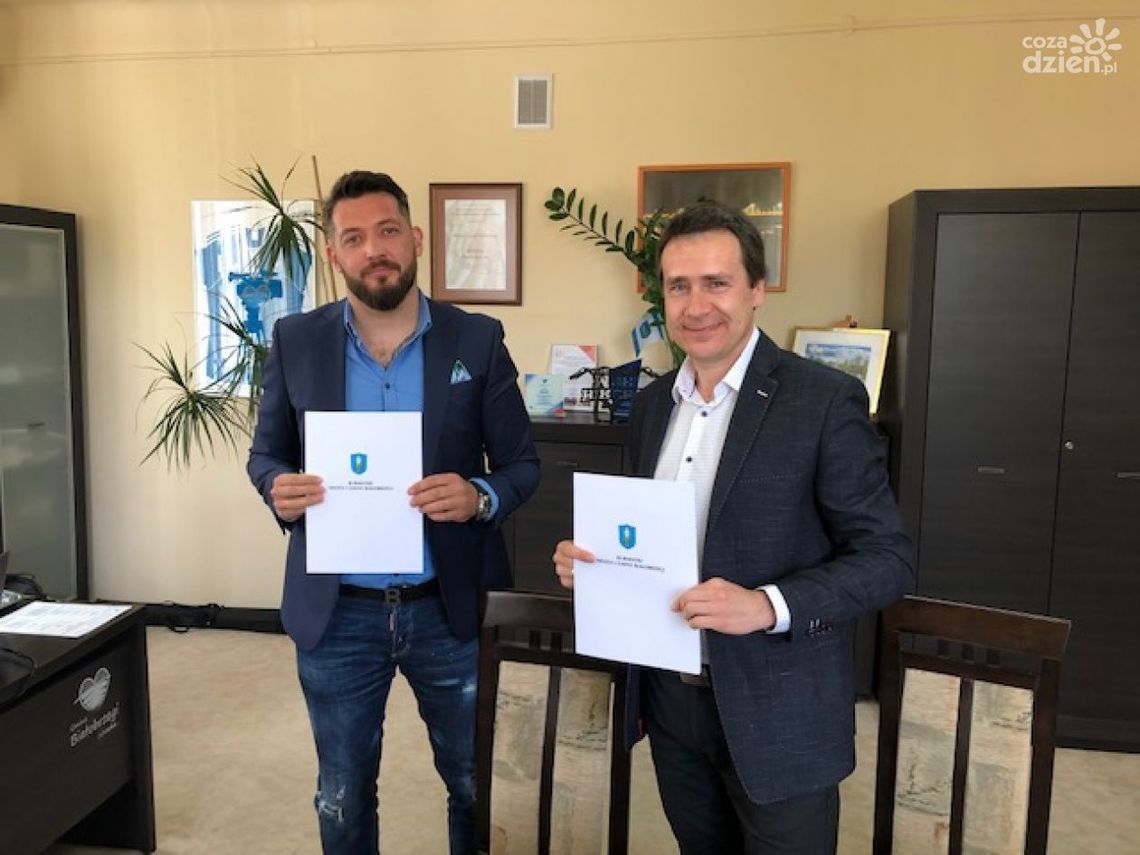 Białobrzegi. Urząd otrzymał instalację fotowoltaiczną Białobrzegi. Urząd otrzymał instalację fotowoltaiczną