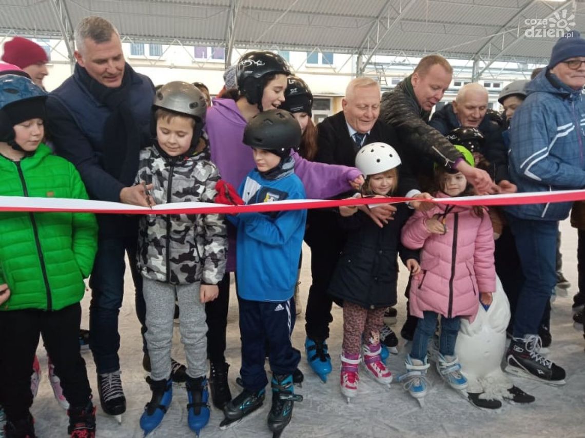 "Biały Orlik" zyskał zadaszenie "Biały Orlik" zyskał zadaszenie
