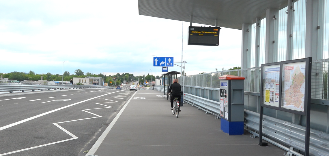 Biletomaty zniknęły z dwóch przystanków. MZDiK uspokaja: „Wrócą”