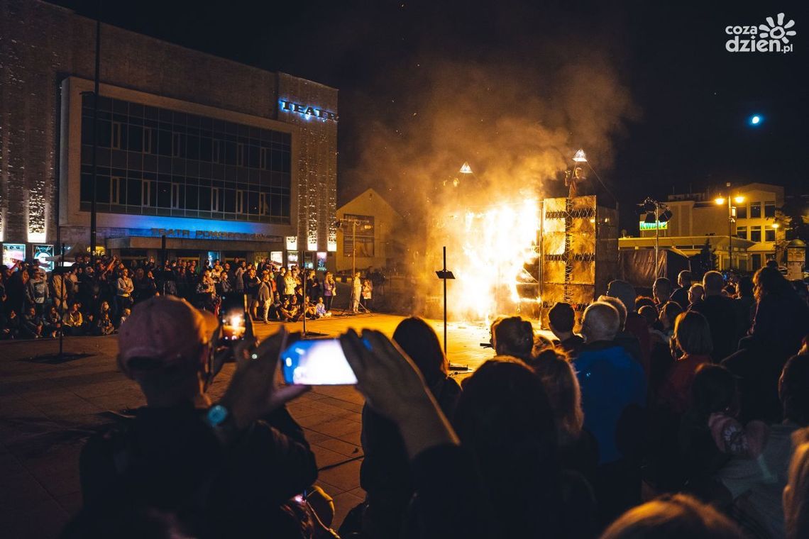 Biuro Podróży na finał Ulicy Teatralnej 
