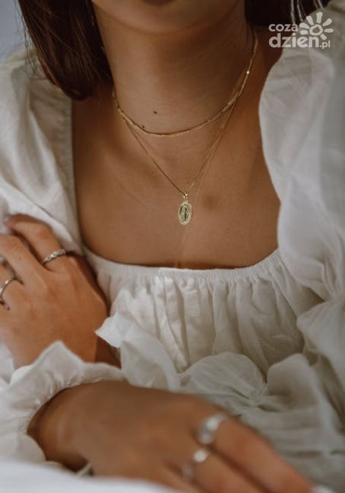 Biżuteria ślubna - jaka biżuteria jest modna?