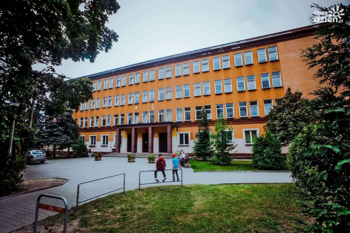 Blisko 1800 dzieci rozpocznie naukę w klasach pierwszych