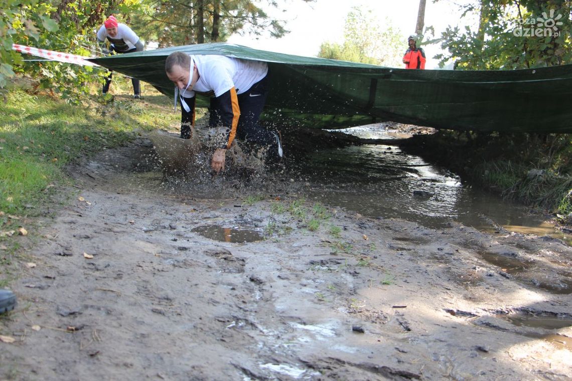 Blisko 60 osób wzięło udział w biegu z przeszkodami nad zalewem Jagodno