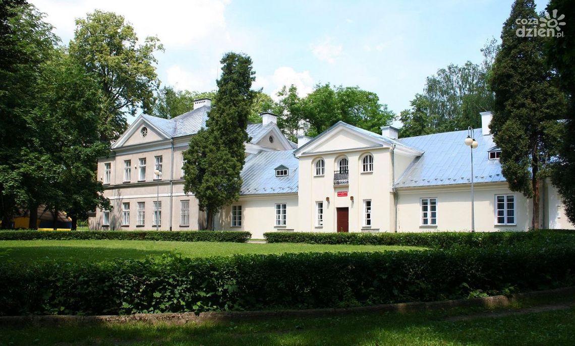 Blisko 70 tys. zł dofinansowania dla muzeum w Przysusze i Szydłowcu Blisko 70 tys. zł dofinansowania dla muzeum w Przysusze i Szydłowcu