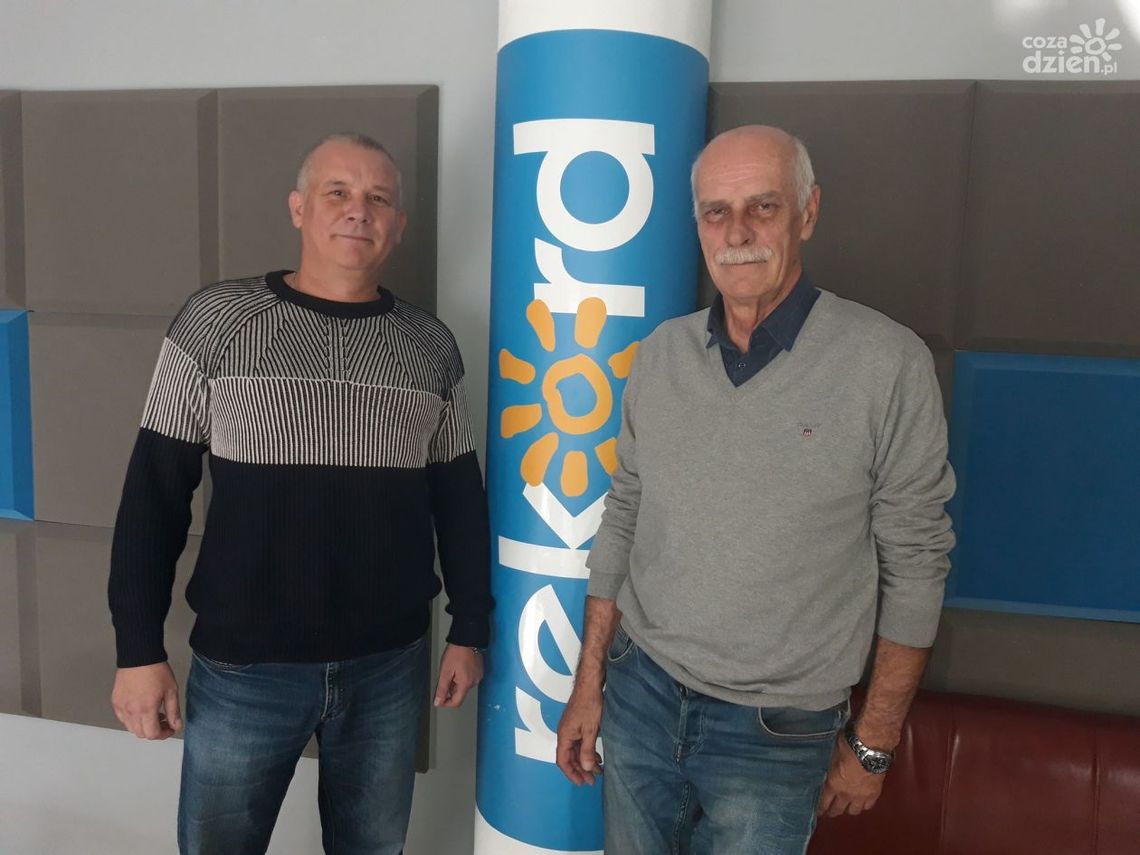 Bogdan Dymel i Artur Jaworski - Rozmowa w studiu lokalnym Radia Rekord Bogdan Dymel i Artur Jaworski - Rozmowa w studiu lokalnym Radia Rekord