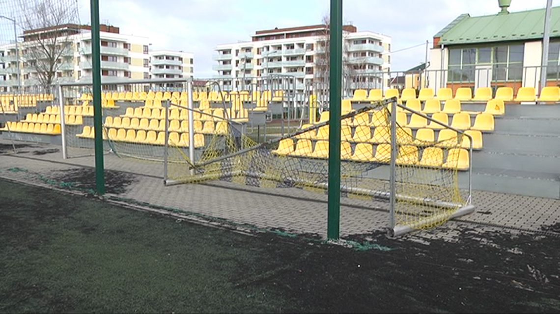 Boisko przy ul. Rapackiego wymaga remontu