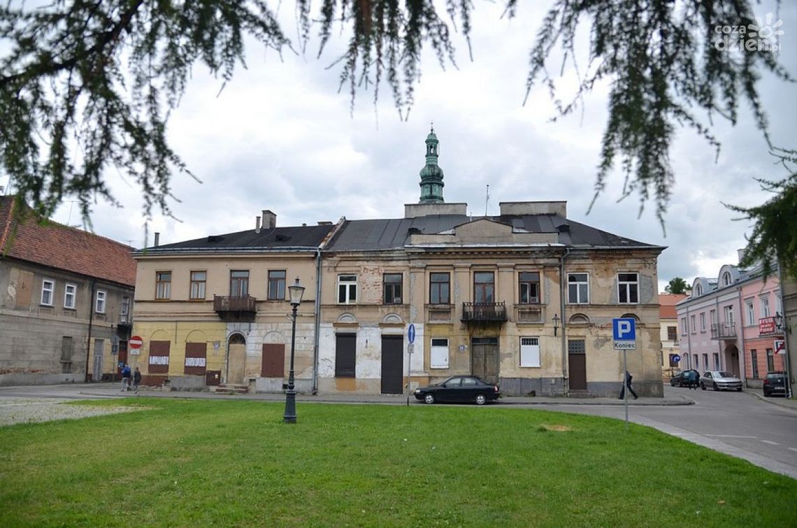 Brak chętnych na kamienicę Deskurów
