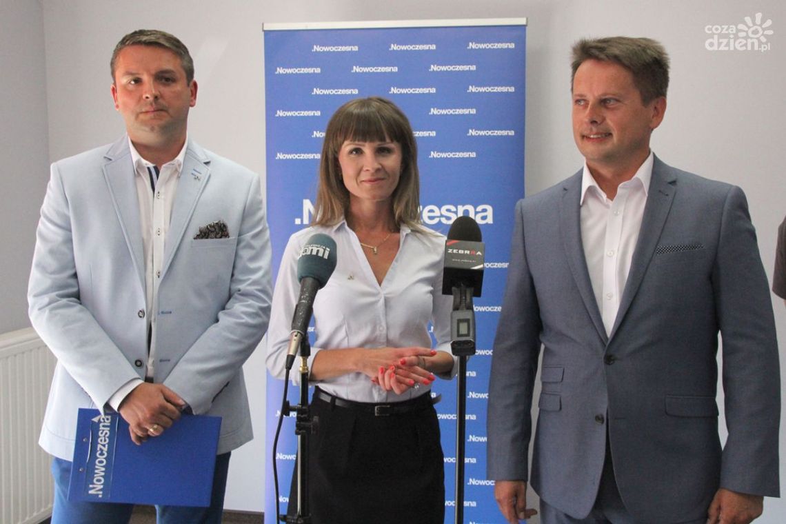 Brak kompetencji, nepotyzm i PR Brak kompetencji, nepotyzm i PR