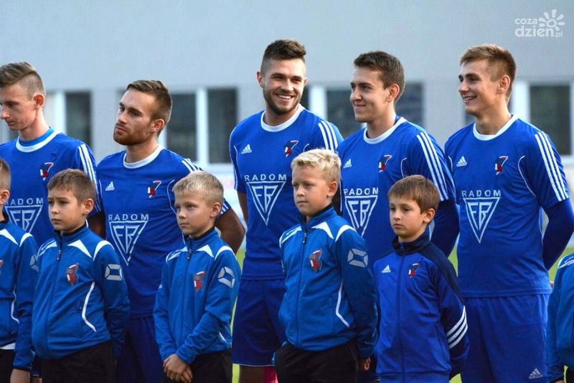 Bramki z meczu Proch Pionki - Broń Radom (VIDEO)