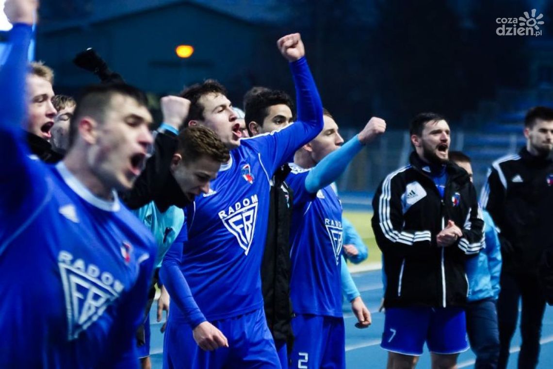 Broń gromi LKS! Zobaczcie zdjęcia!