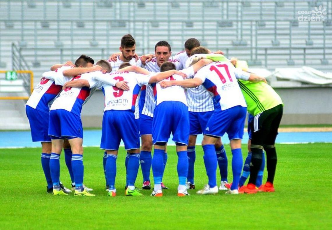 Broń kontra Oskar Broń kontra Oskar