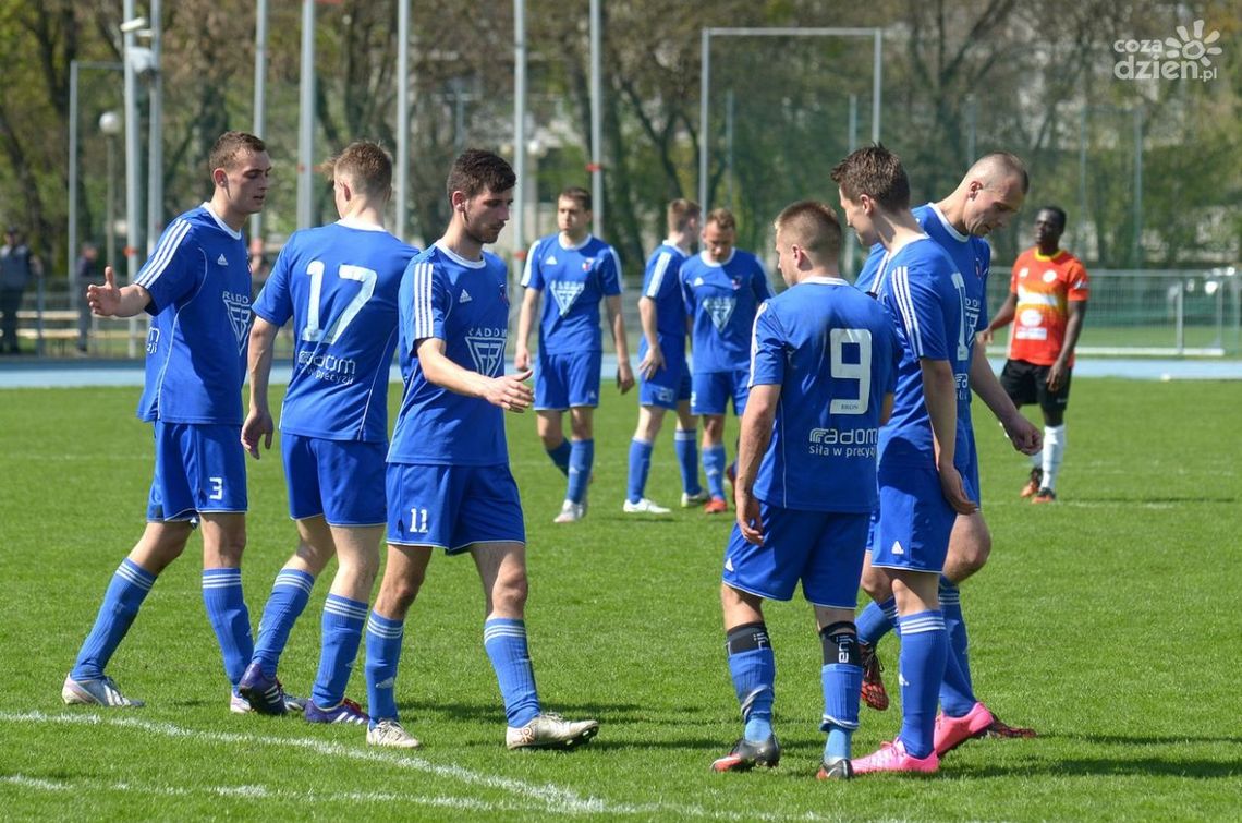 Broń: Ligowy debiut Różańskiego udany Broń: Ligowy debiut Różańskiego udany