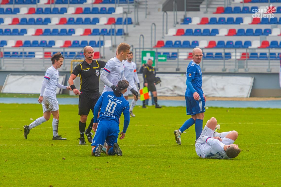 Broń ma wyjazdowy patent na Ruch. Czy go wykorzysta?