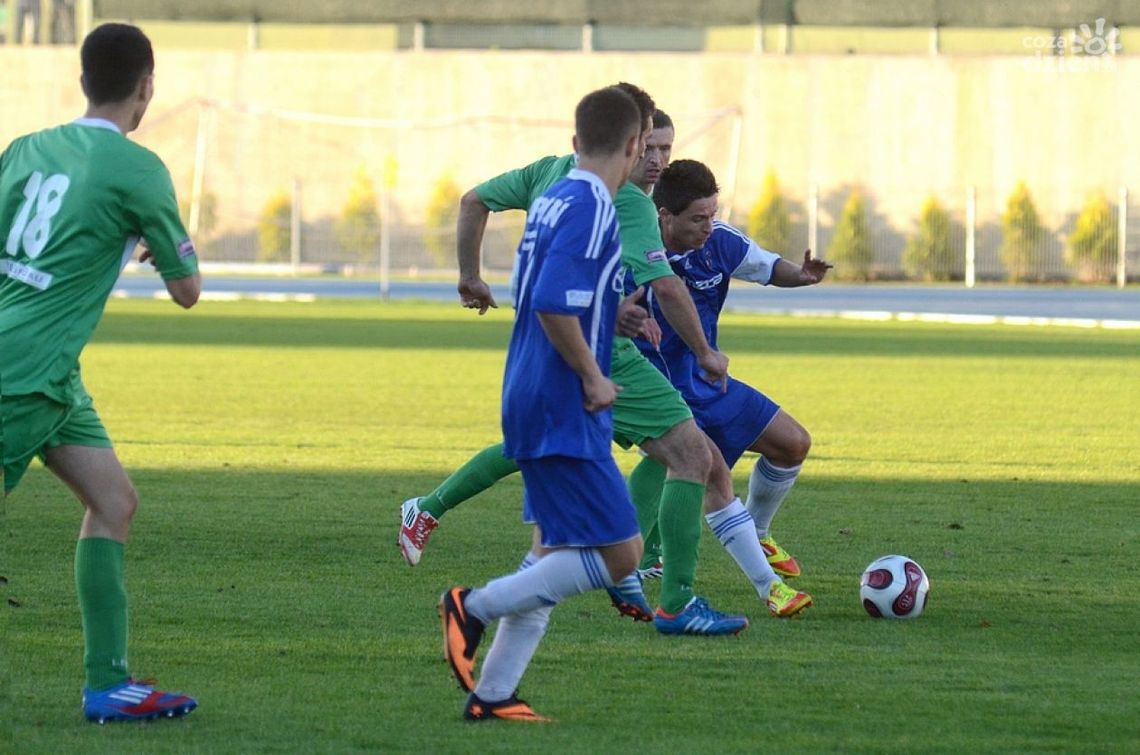 Broń podzieliła się punktami z Pelikanem