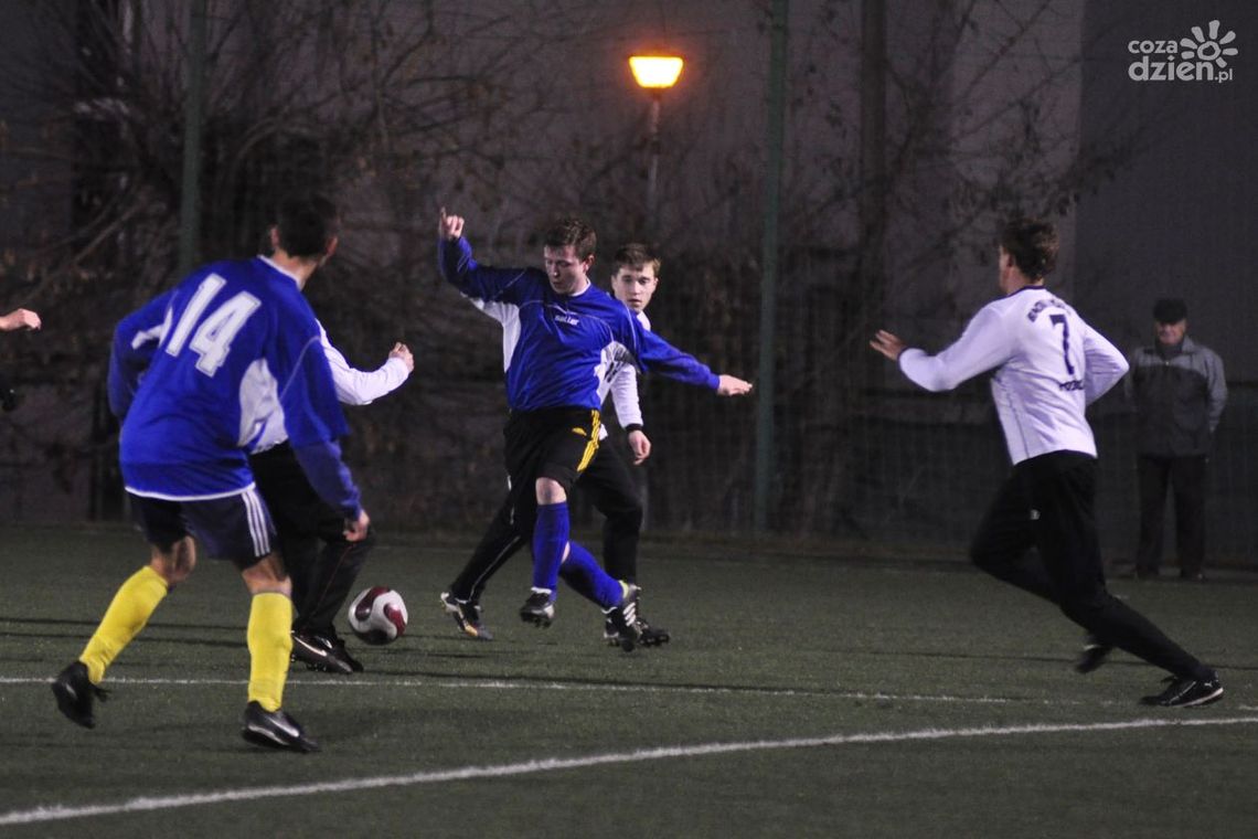 Broń pokonała Oskara Przysucha