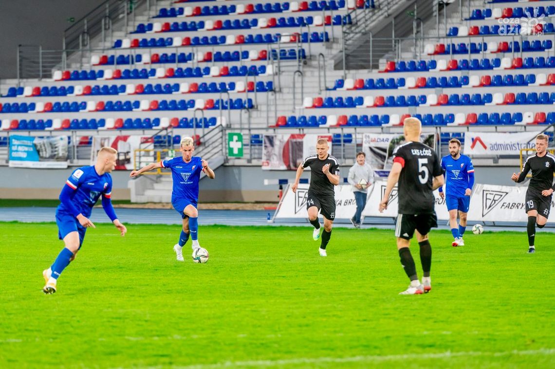 Broń Radom nie zatrzymała Polonii i różnicą trzech bramek przegrała w Warszawie