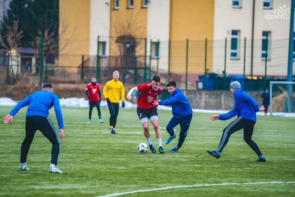 Broń Radom ponownie wypaliła po przerwie i pokonała Szydłowiankę Szydłowiec