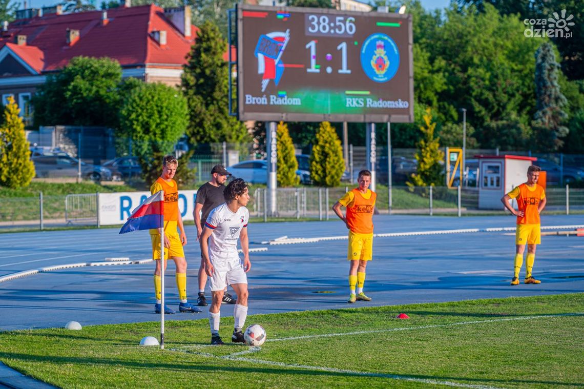 Broń Radom w ostatnim meczu sezonu podejmie Lechię