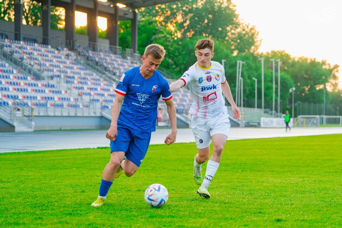 Broń Radom walczy w Pro Junior System. W niedzielę mecz w Białymstoku