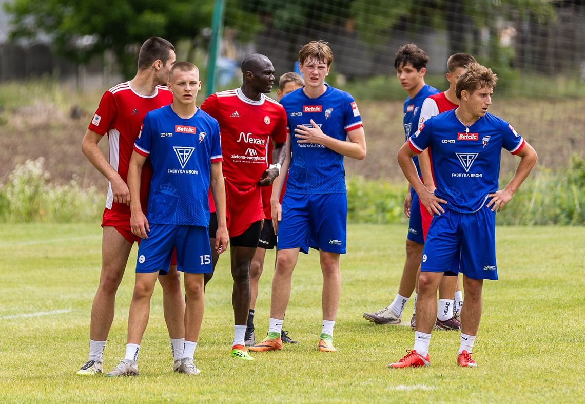 Broń Radom wygrała pierwszy sparing. Klub ogłosił też dwa wzmocnienia Broń Radom wygrała pierwszy sparing. Klub ogłosił też dwa wzmocnienia