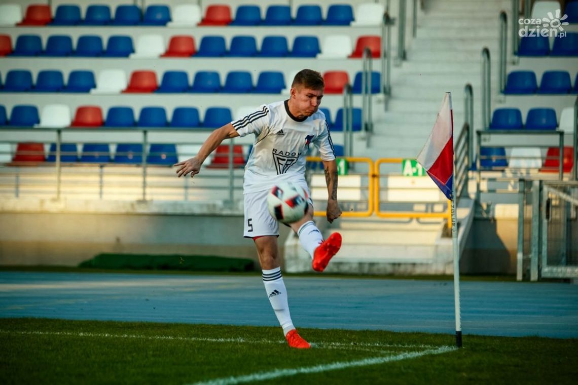 Broń Radom - Znicz Biała Piska