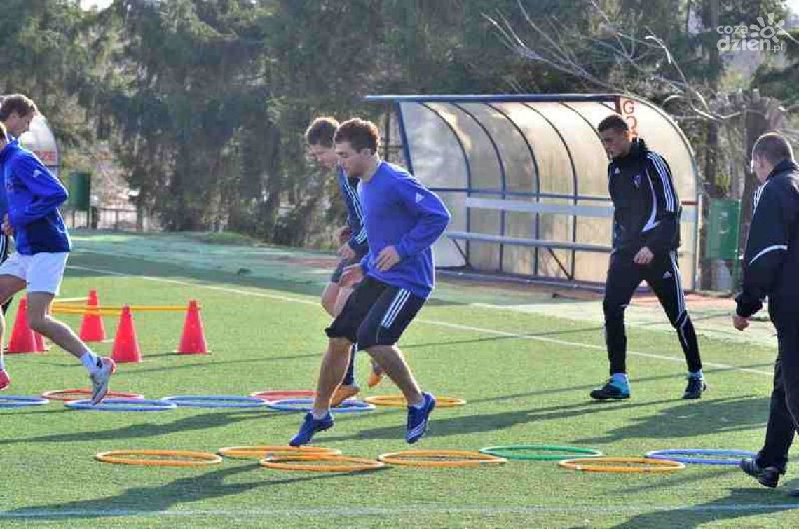 Broń w komplecie jedzie do Karczewa