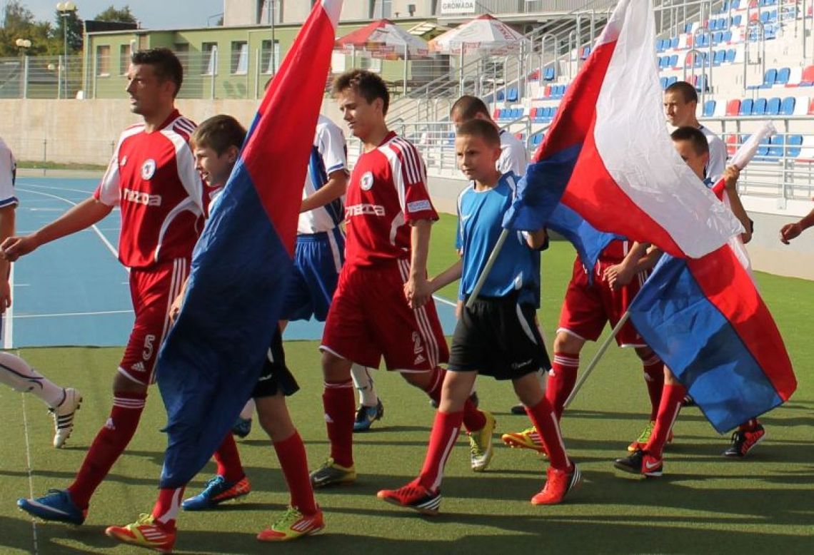 Broń wygrała z Włókniarzem 3:1! FOTO VIDEO Broń wygrała z Włókniarzem 3:1! FOTO VIDEO