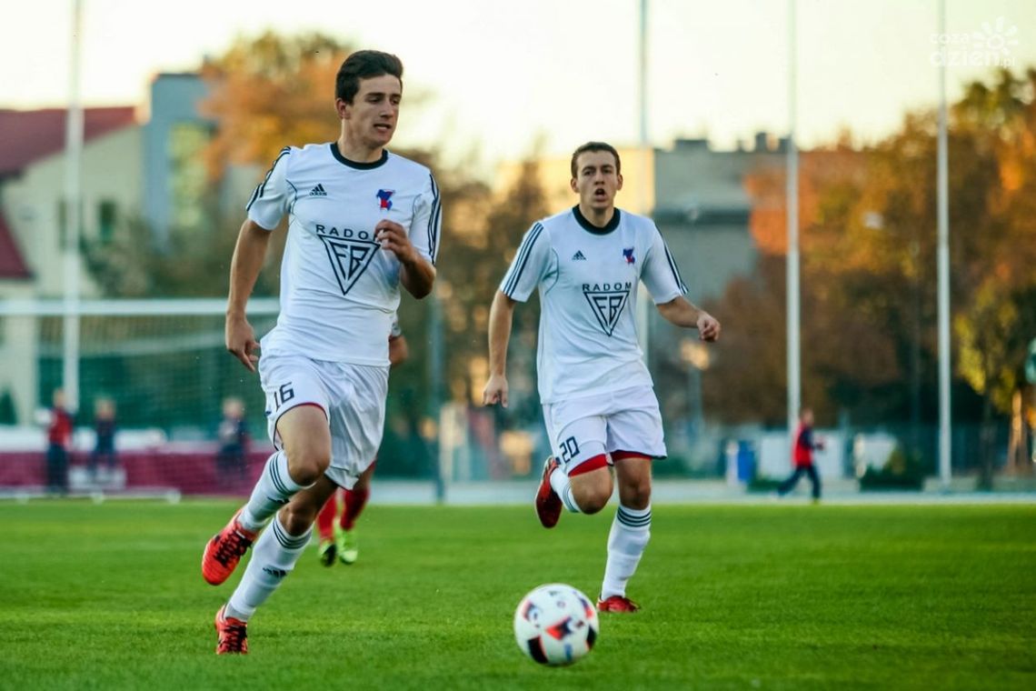 Broń zagra z outsiderem